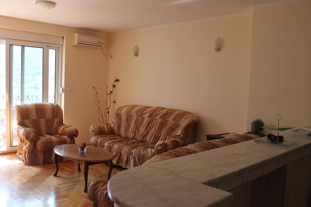 Apartments Djuricic Kotor Habitación foto