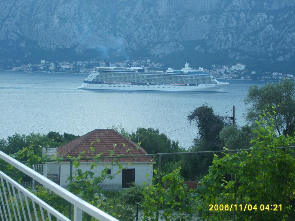 Apartments Djuricic Kotor Exterior foto
